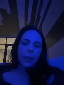 Snapshot of Lady_LauraRose chatting on 11/16/25, 12:27 Lady LauraRose online show from 11/16/25, 12:27