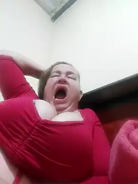 Snapshot of Miss-tetas chatting on 01/15/26, 02:05 Miss-tetas online show from 01/15/26, 02:05