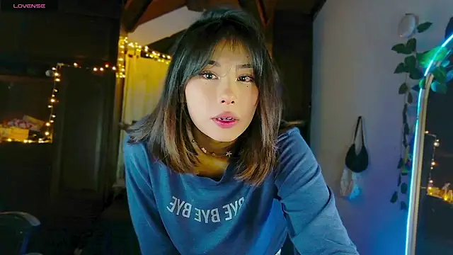 Shisuku Sophi online show from 04/18/26, 06:06