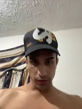 Camachito332 online show from 04/07/26, 11:37