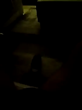 Snapshot of Io125 chatting on 11/24/25, 10:09 Io125 online show from 11/24/25, 10:09