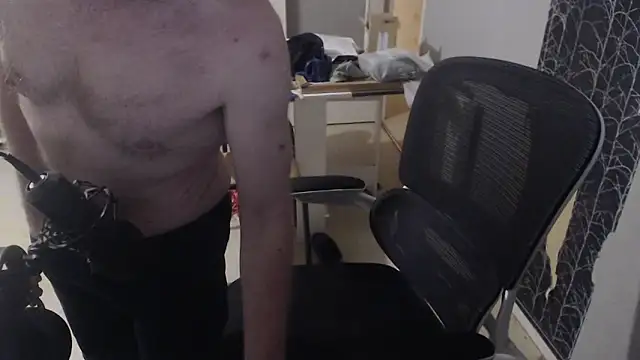 Snapshot of Ahriman58 chatting on 03/20/26, 04:06 Ahriman58 online show from 03/20/26, 04:06