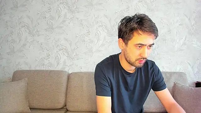 sophywhisper online show from 01/14/26, 06:19