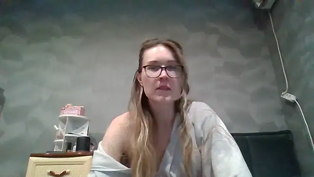 Jugira online show from 10/28/25, 11:40