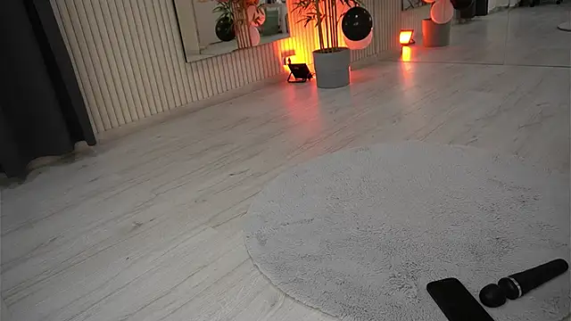 EmmaBlanco online show from 11/21/25, 08:29