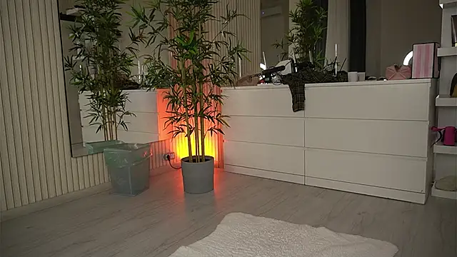 EmmaBlanco online show from 04/06/26, 05:19