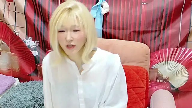 Snapshot of kimagure-fu- chatting on 05/28/26, 01:41 kimagure-fu- online show from 05/28/26, 01:41
