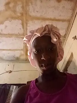 RFeltomWhitJ online show from 11/12/25, 12:22