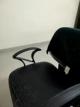 Snapshot of Pihu_Chopra chatting on 09/09/25, 02:49 Pihu Chopra online show from 09/09/25, 02:49