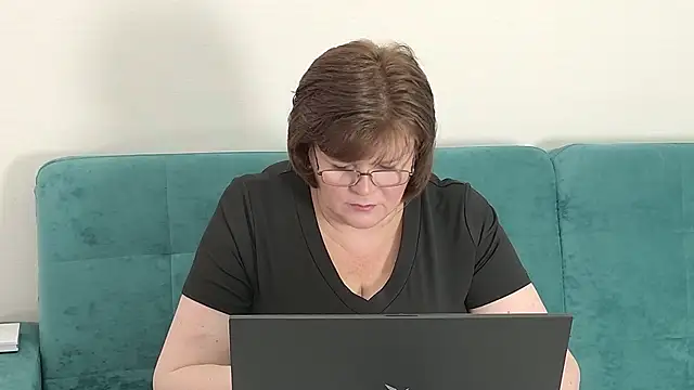 Sandra Sunrise online show from 09/27/25, 09:25