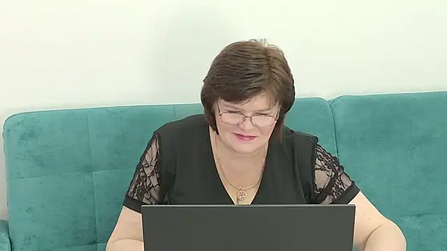 Sandra Sunrise online show from 11/28/25, 09:45