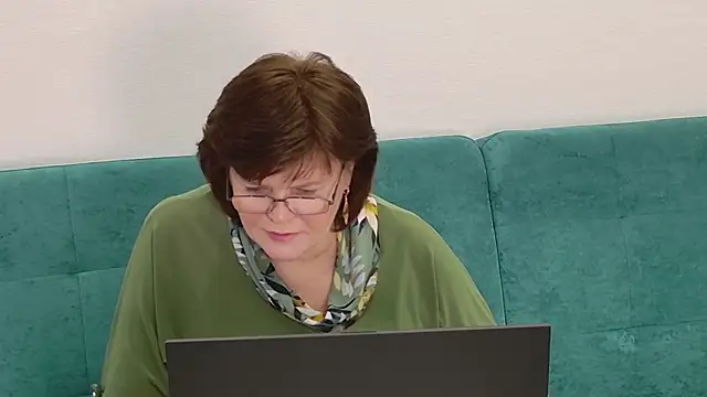 Sandra Sunrise online show from 12/14/25, 11:59