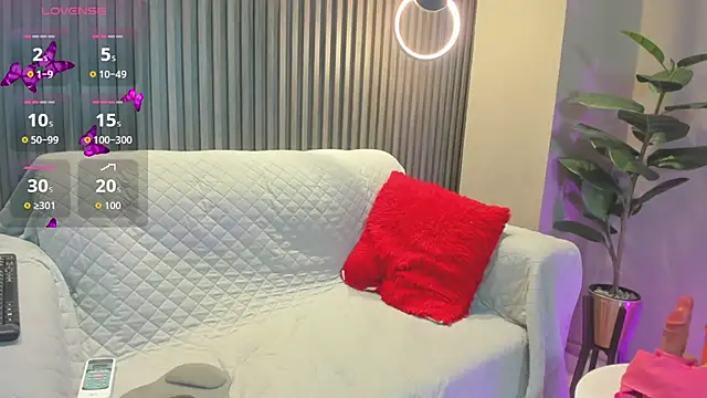 biancaa 18 online show from 12/02/25, 07:42