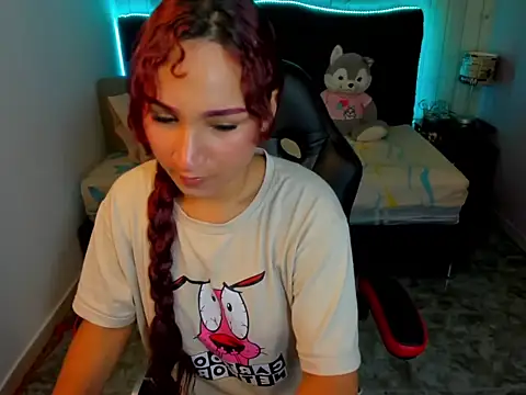 salome rojas  online show from 11/05/25, 09:26