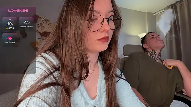 Snapshot of wwow_meow chatting on 11/04/25, 07:40 wwow meow online show from 11/04/25, 07:40