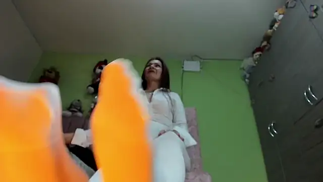 hot Dariana pantyhose online show from 01/10/26, 11:01