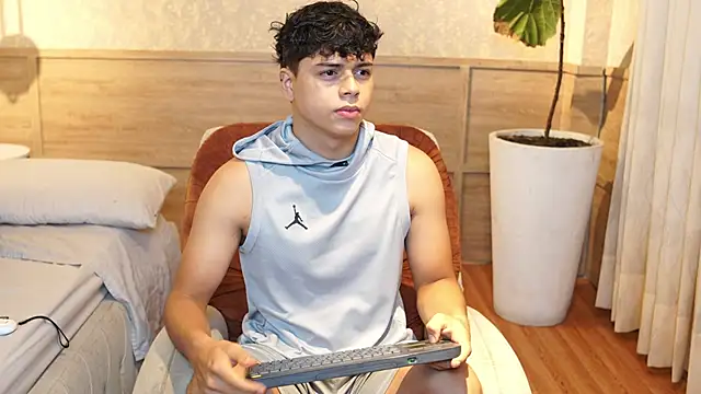 Ethan occonor online show from 02/04/26, 11:38