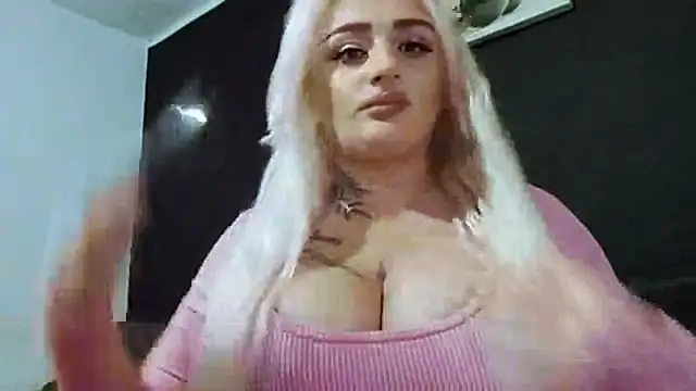Snapshot of AnastasiaLips chatting on 05/24/26, 08:14 AnastasiaLips online show from 05/24/26, 08:14