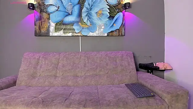 elizabeth lamer online show from 10/12/25, 06:45