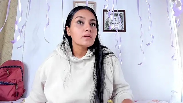 selena jhonson online show from 02/16/26, 01:51