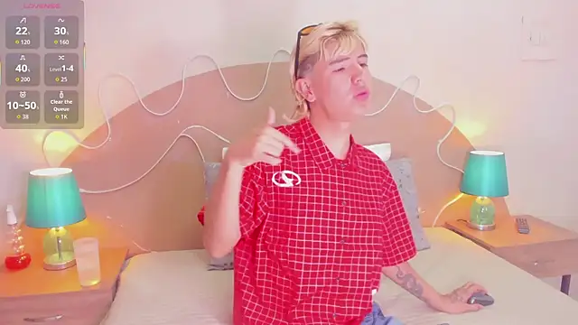 Enrrixxx  online show from 11/11/25, 12:21