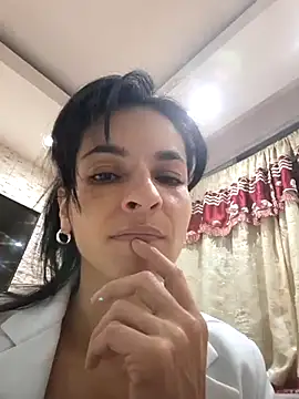 karol rose online show from 10/06/25, 04:10