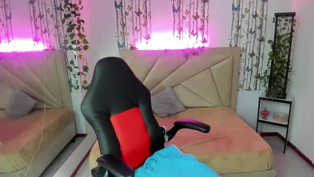 anna moon11 online show from 02/20/26, 04:09