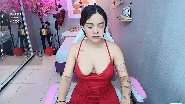 Maggy t18 online show from 02/15/26, 03:47