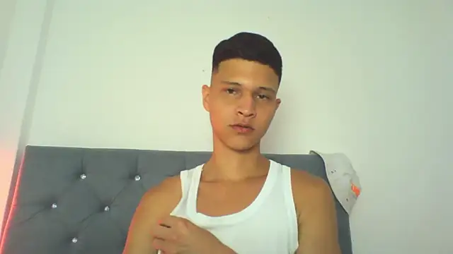 Twinkcock22 online show from 09/29/25, 04:28