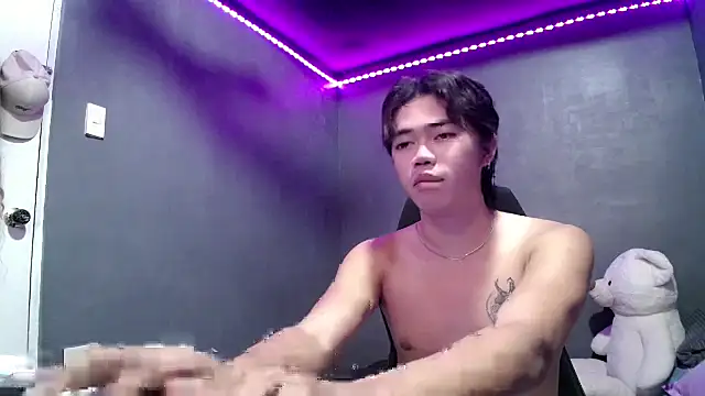 itsmedexy ass13 online show from 10/15/25, 02:50