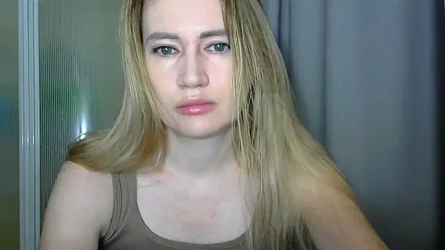 JessFoxxx online show from 09/13/25, 01:38