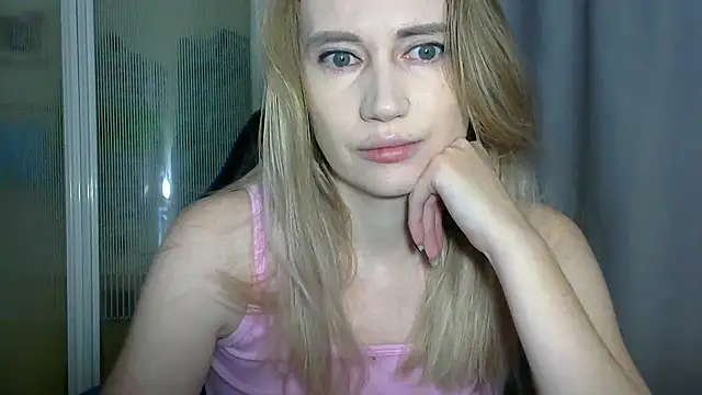 JessFoxxx online show from 11/12/25, 02:56