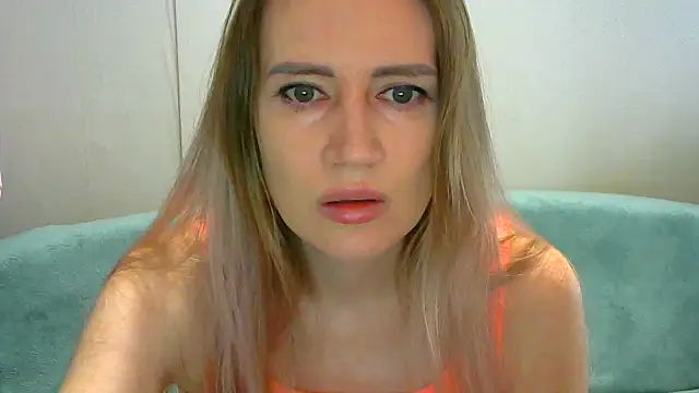 JessFoxxx online show from 03/24/26, 03:44