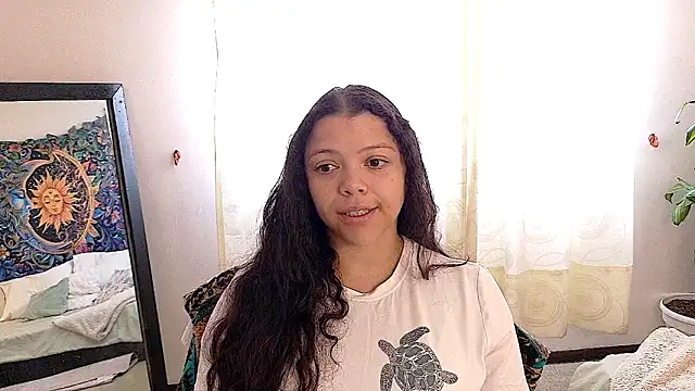 Snapshot of Amanda_sweet chatting on 06/13/26, 12:47 Amanda sweet online show from 06/13/26, 12:47