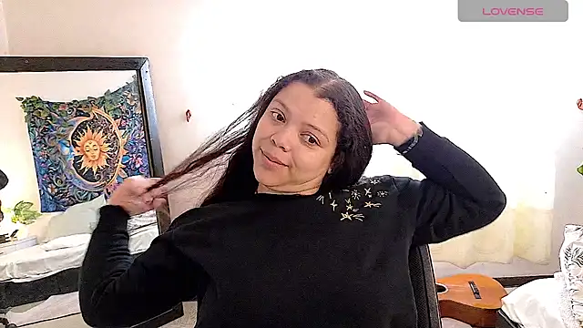 Snapshot of Amanda_sweet chatting on 07/25/26, 02:03 Amanda sweet online show from 07/25/26, 02:03