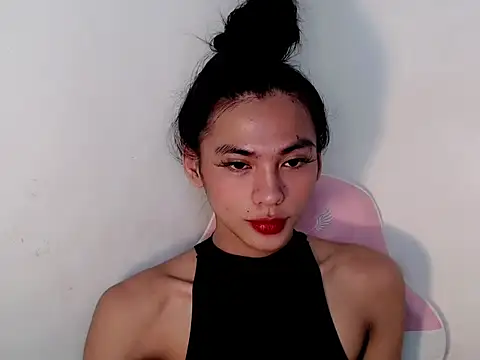 Ur latinahotpaprika online show from 11/16/25, 03:56