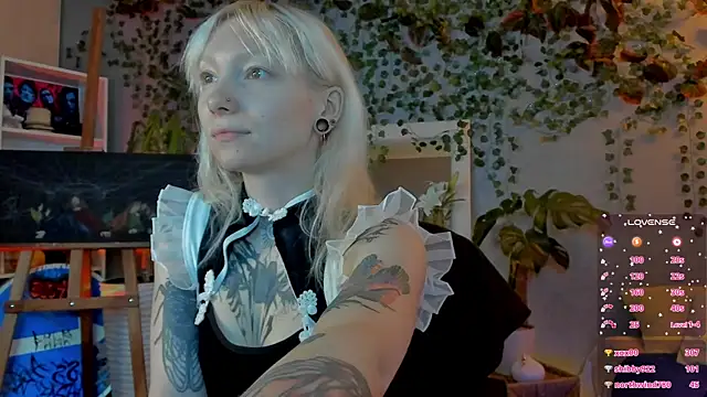 Snapshot of tattoo_art_baby chatting on 06/25/26, 02:55 tattoo art baby online show from 06/25/26, 02:55