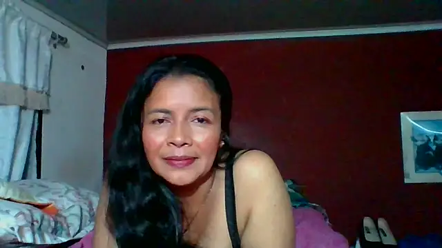 DianaOchoa  online show from 10/08/25, 03:26