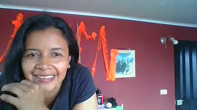 DianaOchoa  online show from 10/23/25, 07:34