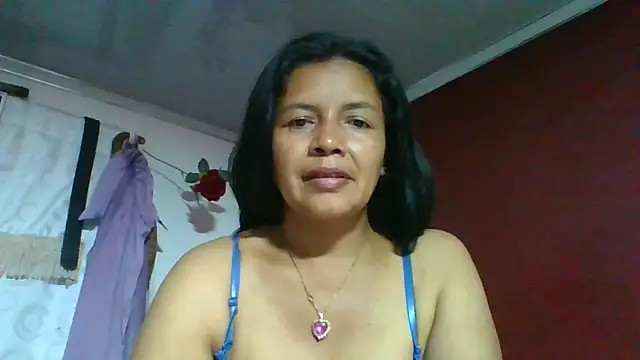 DianaOchoa  online show from 04/23/26, 03:08