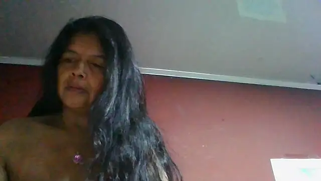 DianaOchoa  online show from 06/18/26, 10:52