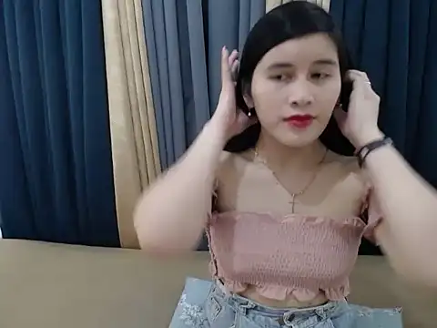 Snapshot of pinay_amaliax chatting on 09/23/25, 11:02 pinay amaliax online show from 09/23/25, 11:02