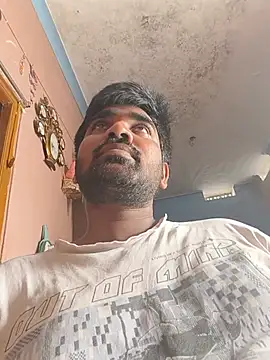 Snapshot of Harsha_Happy chatting on 08/06/26, 04:47 Harsha Happy online show from 08/06/26, 04:47