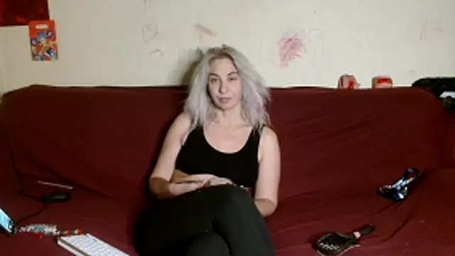 AsyaLulu online show from 11/19/25, 09:48