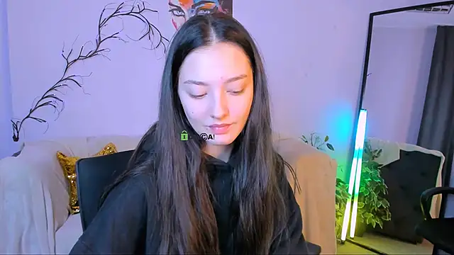 Snapshot of miki-niki chatting on 09/16/25, 05:19 miki-niki online show from 09/16/25, 05:19