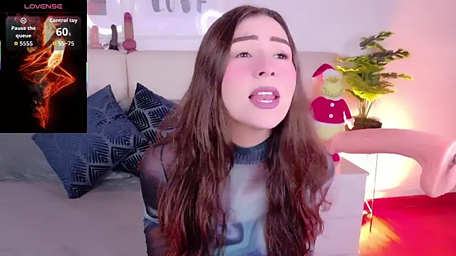 Heraa Piett online show from 12/15/25, 11:47