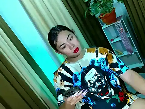 bigfattycocksonya27 online show from 10/04/25, 04:10