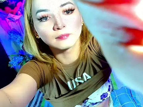 baby kiraxx online show from 04/19/26, 04:06