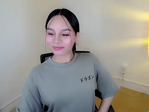 holly tabby online show from 01/12/26, 10:37