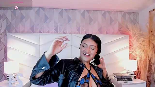 victoria   jonnes online show from 09/13/25, 12:27